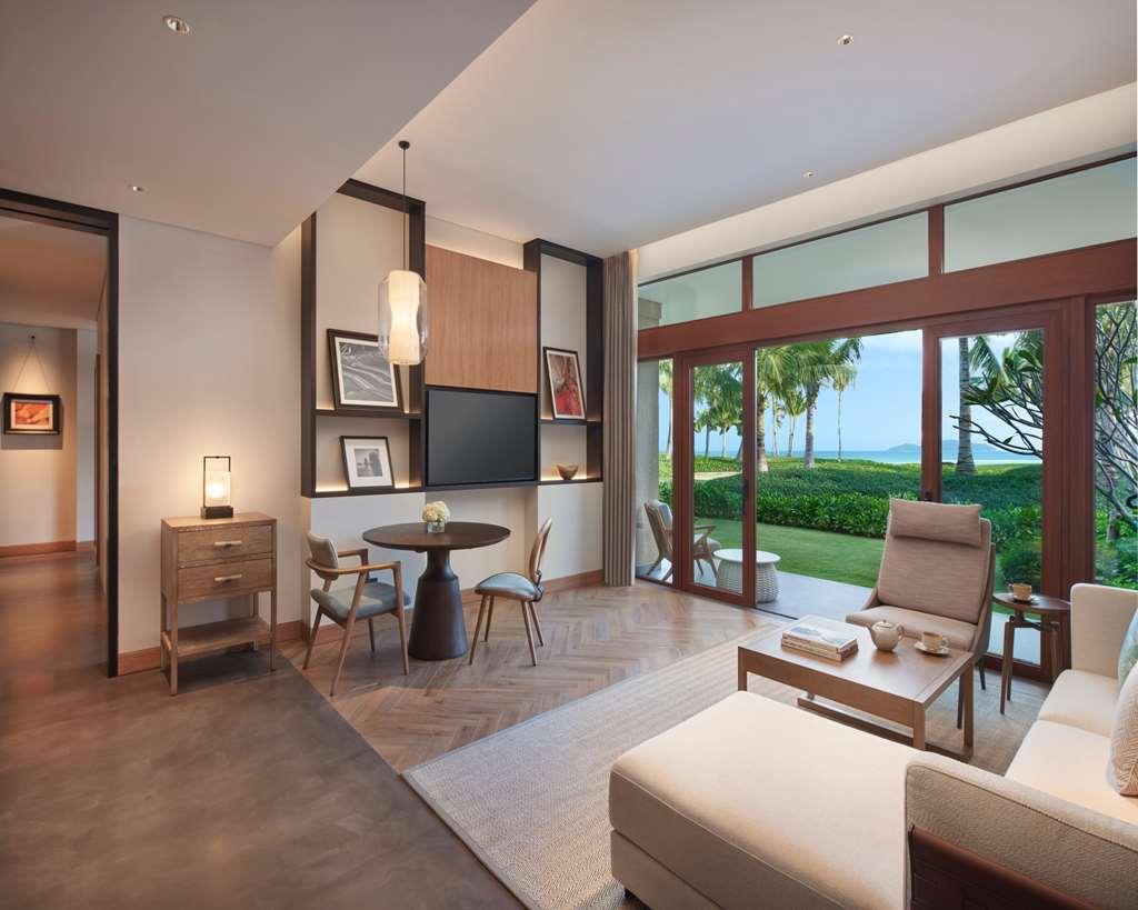 Grand Hyatt Shenzhou Peninsula Hotel Wanning Værelse billede
